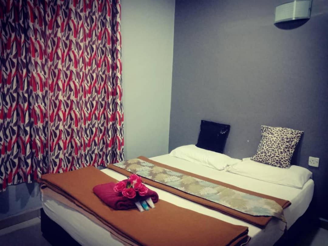 Weng Kong Homestay Slim River Exterior photo